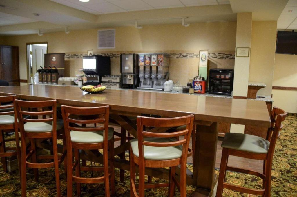 Country Inn & Suites By Radisson, Dundee, Mi Exteriér fotografie