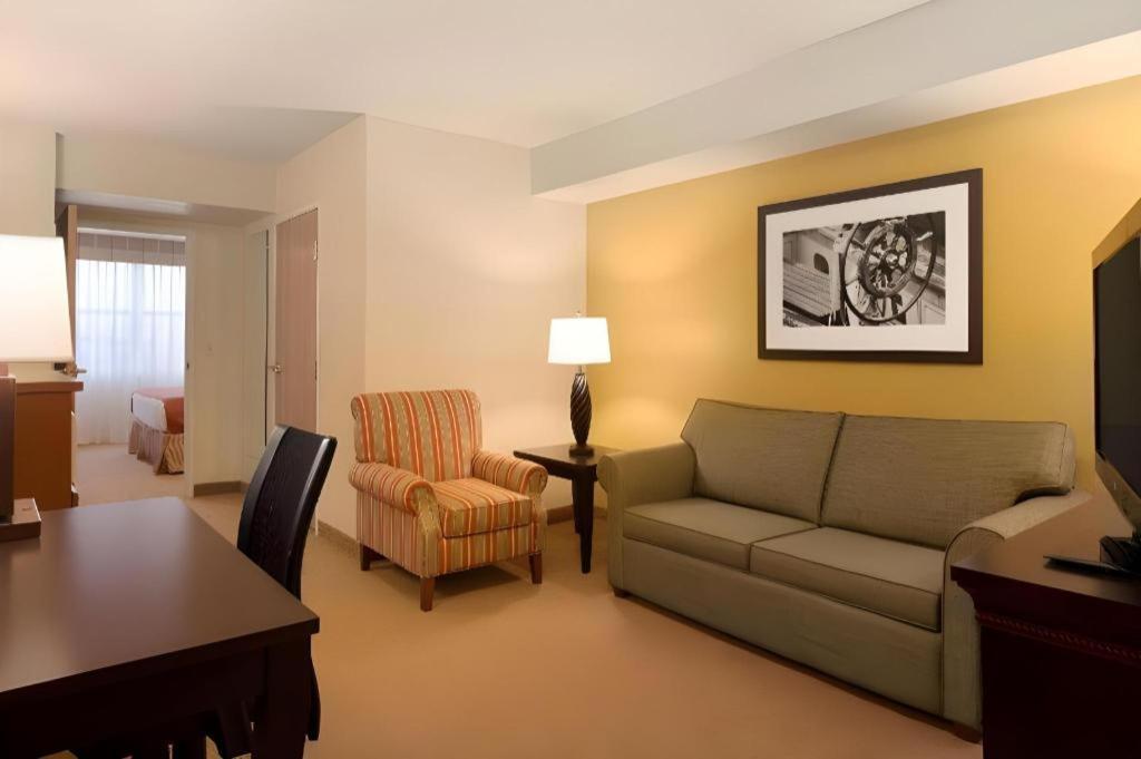 Country Inn & Suites By Radisson, Dundee, Mi Exteriér fotografie