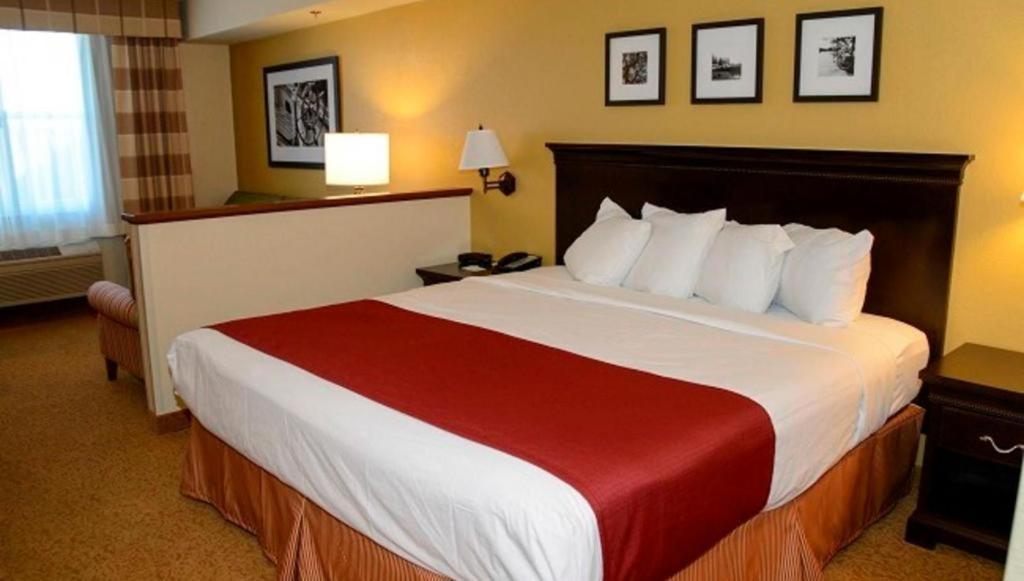 Country Inn & Suites By Radisson, Dundee, Mi Exteriér fotografie